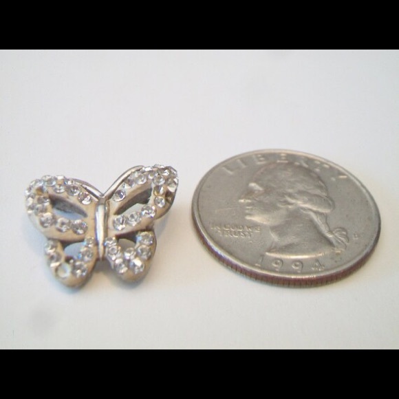 Rhinestone butterfly necklace marked AU 925. New with tags. - Picture 3 of 5